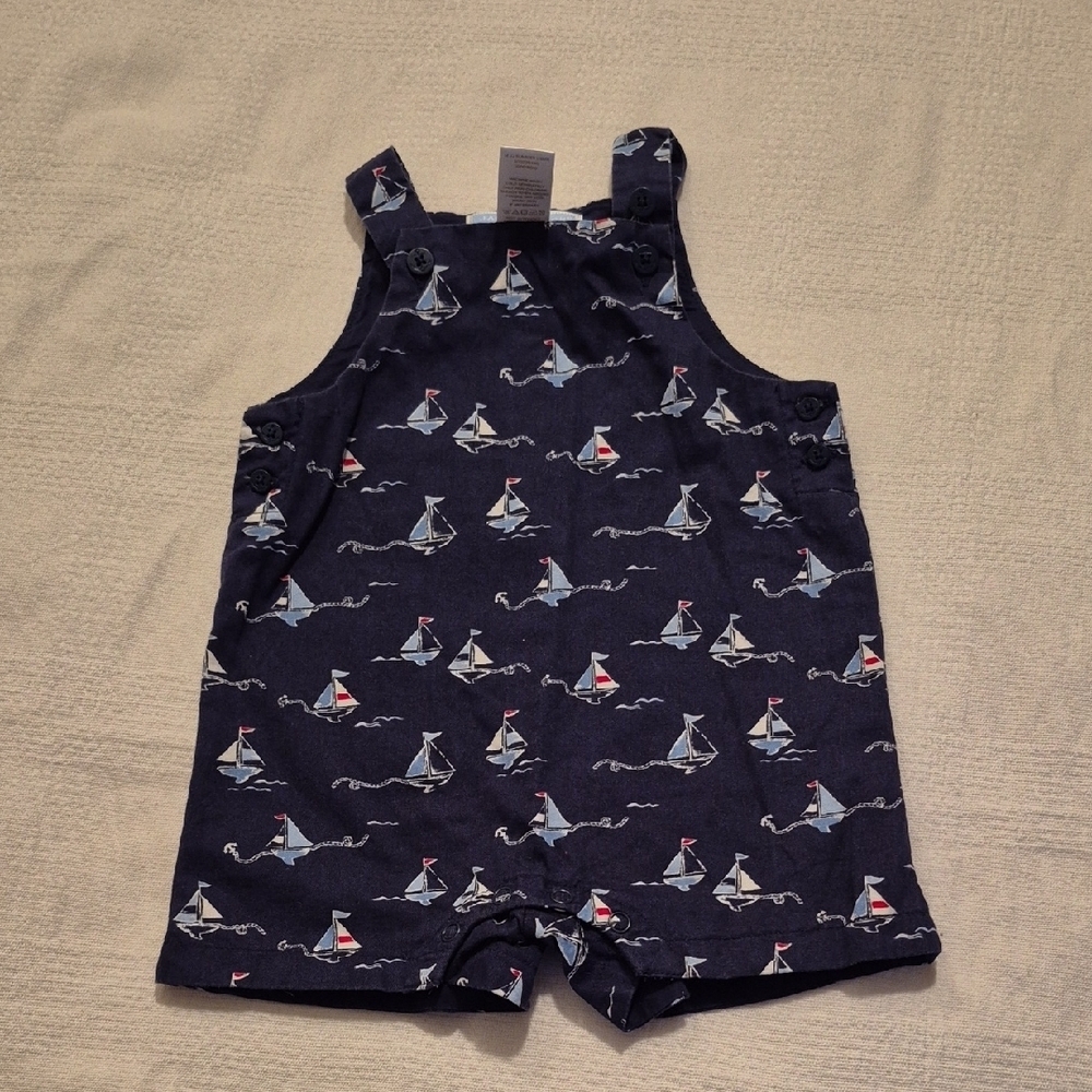 Janie and Jack boys 0-3 months blue sailboat shorts romper EUC